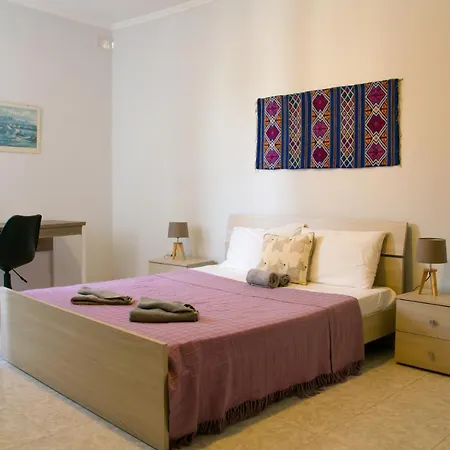 First Floor Corner Close To The Promenade Tban1-1 Apartament *