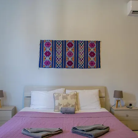 Lejlighed First Floor Corner Close To The Promenade Tban1-1 *