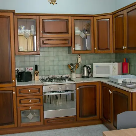 First Floor Corner Close To The Promenade Tban1-1 Lejlighed *
